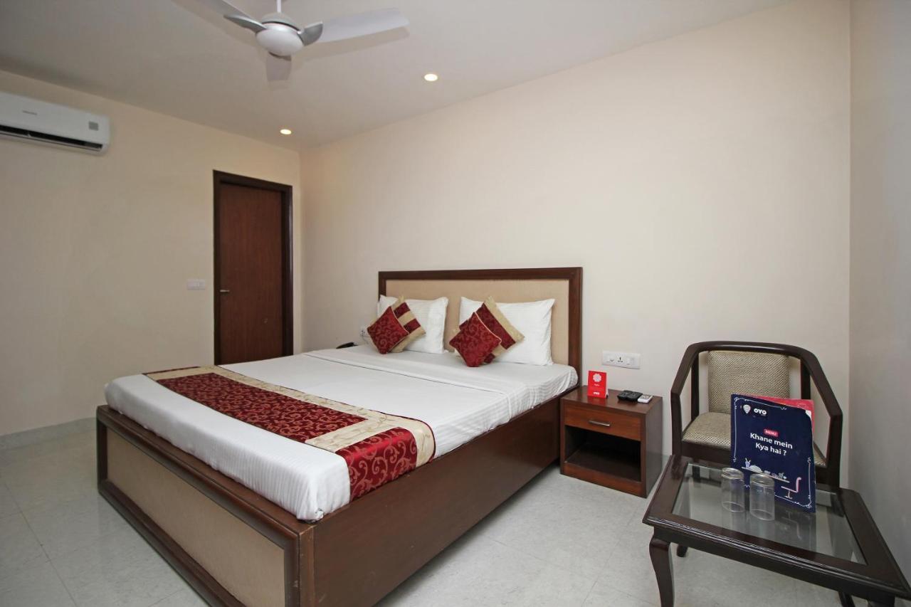 Oyo Hotel Blu Pebbles Near Delhi Airport New Delhi Ngoại thất bức ảnh