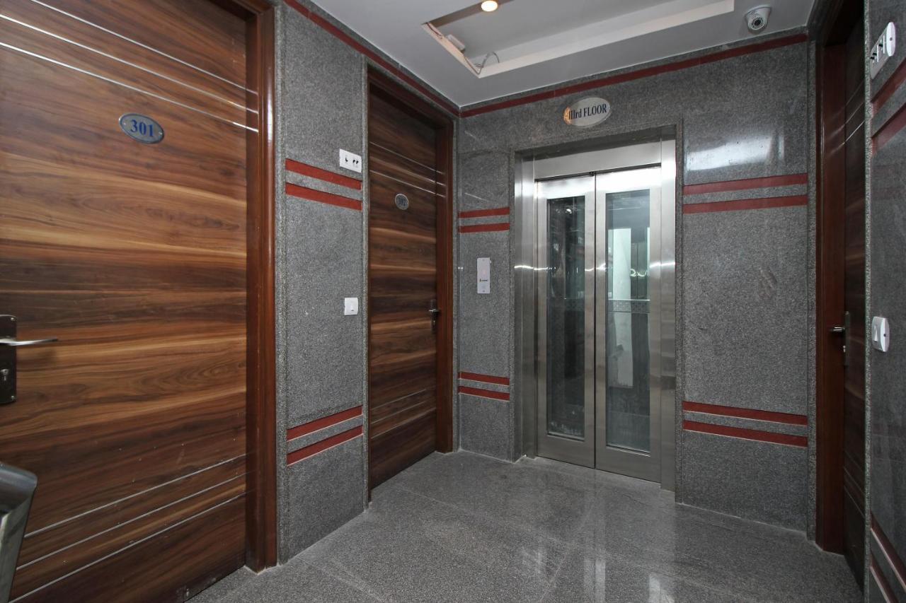 Oyo Hotel Blu Pebbles Near Delhi Airport New Delhi Ngoại thất bức ảnh