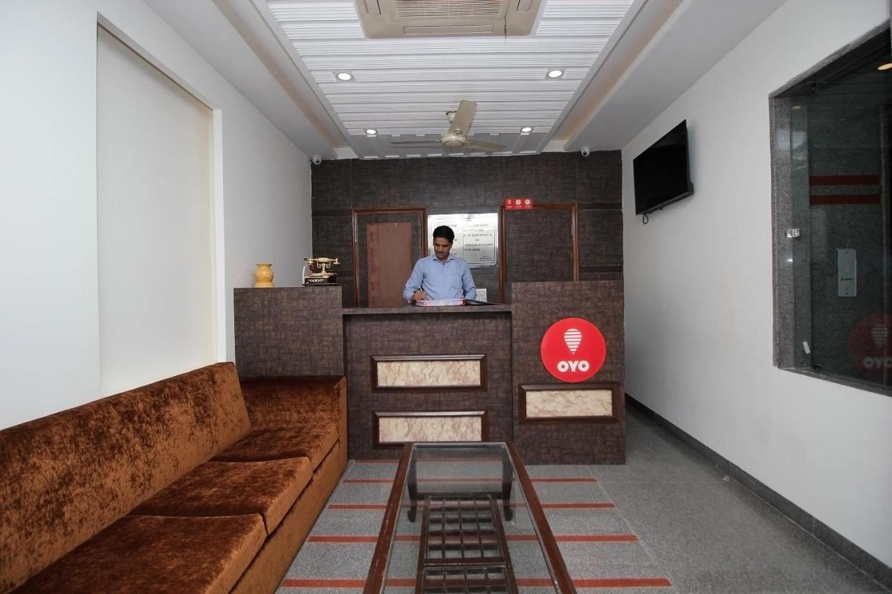 Oyo Hotel Blu Pebbles Near Delhi Airport New Delhi Ngoại thất bức ảnh