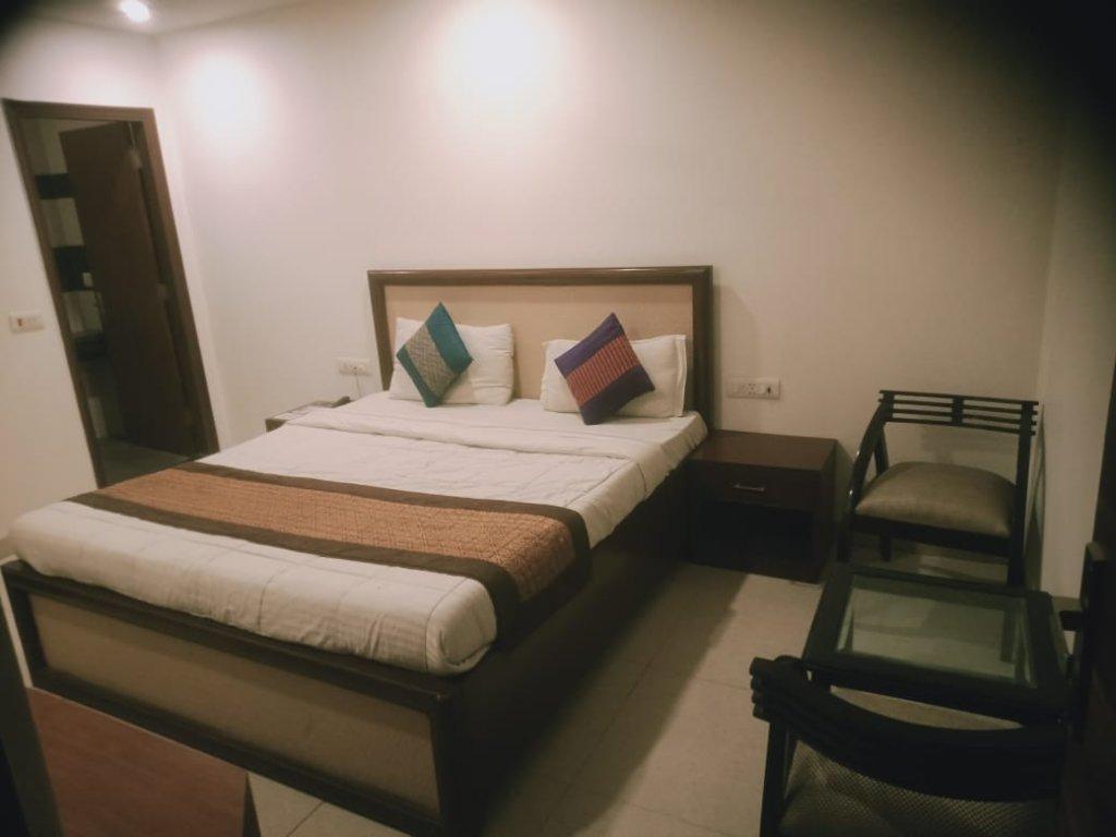 Oyo Hotel Blu Pebbles Near Delhi Airport New Delhi Ngoại thất bức ảnh
